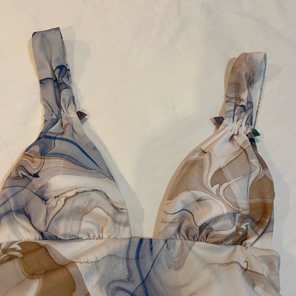 Moeva Size M swimsuit - Picture 7 of 12